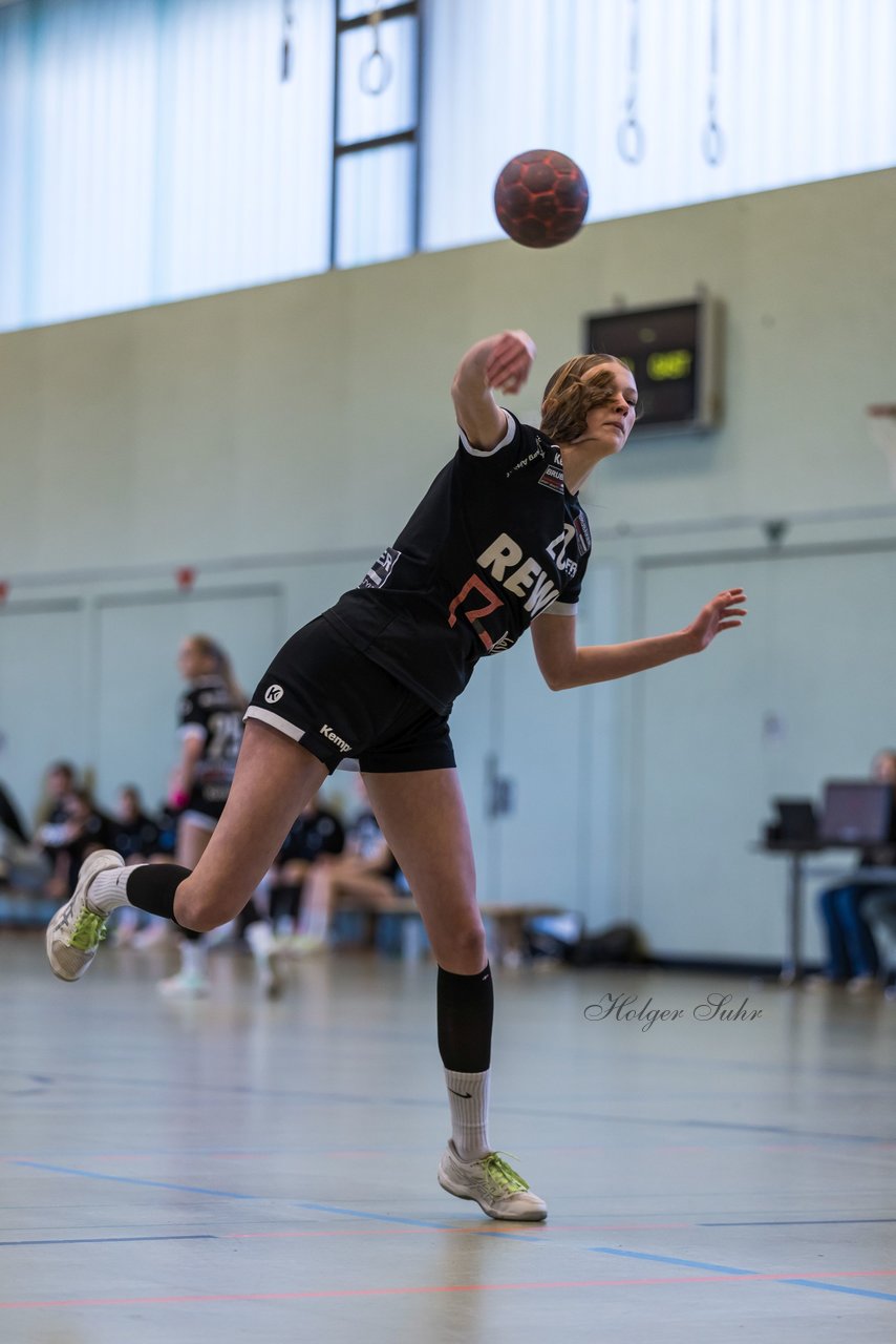 Bild 88 - wBJ SV Henstedt Ulzburg - Bramstedter TS : Ergebnis: 27:15